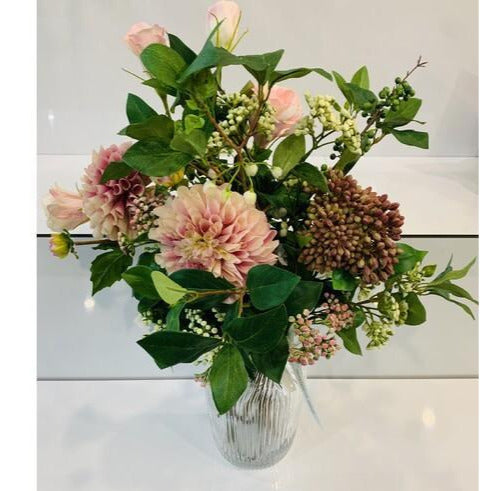 Lisianthus light pink